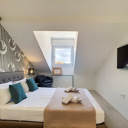 Nestor&jeeves - Architect Duplex - Central - Tres Proche Mer - Top Floor * ניס